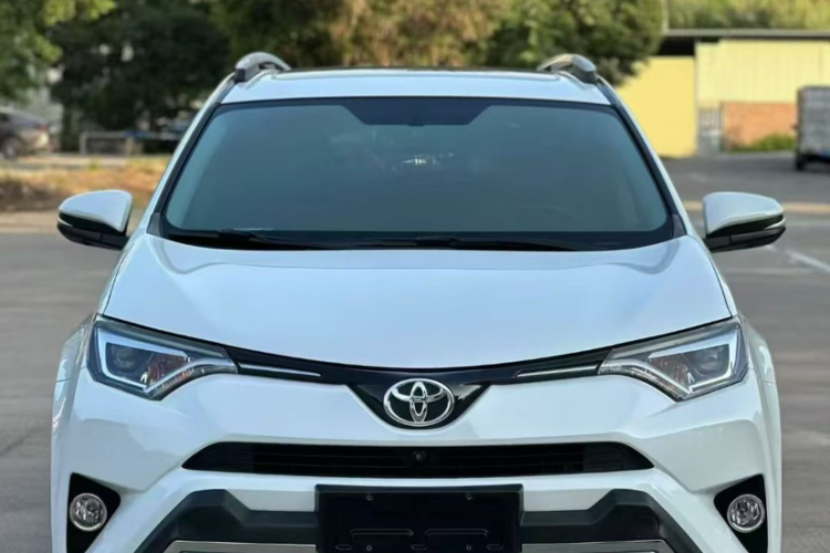 丰田 RAV4荣放 2016款 2.5L 自动四驱精英版车身外观6001