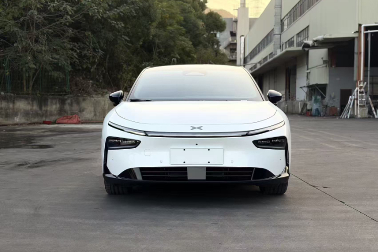 小鹏P7+ 2024款 超长续航 Max车身外观6005