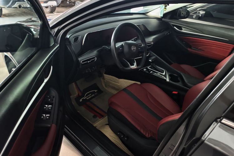 长安 逸动 2021款 PLUS 蓝鲸NE 1.4T GDI DCT旗舰型中控内饰7005