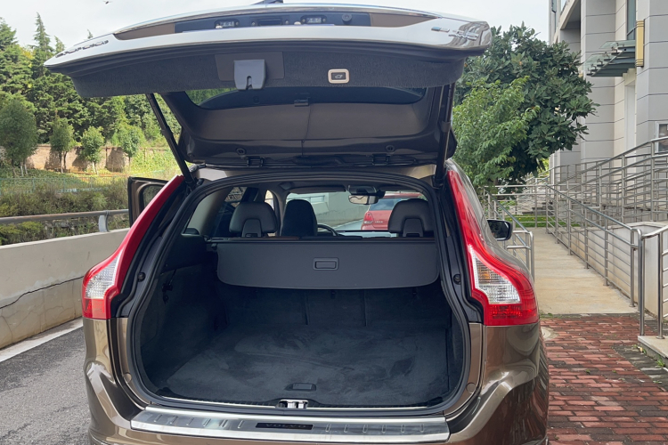 沃尔沃XC60 2017款 T5 AWD 智远升级版局部细节23