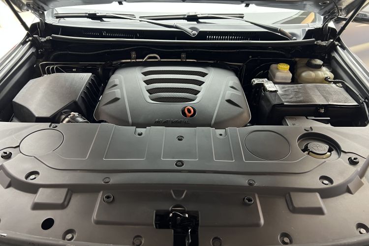 哈弗H9 2020款 2.0T 汽油四驱精英型 5座中控内饰7011