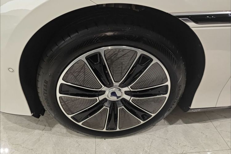 腾势Z9GT 2024款 1100四驱Max版车身外观6007