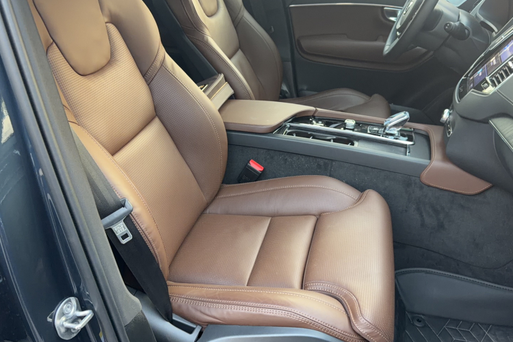 沃尔沃XC90新能源 2025款 T8 智尊豪华版 7座局部细节41