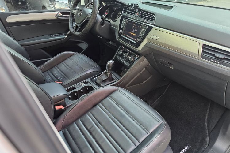 大众 2018款 途安L 280TSI DSG拓界版 7座 国V中控内饰7007