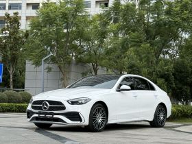 奔驰C级 2023款 改款二 C 260 L 运动版