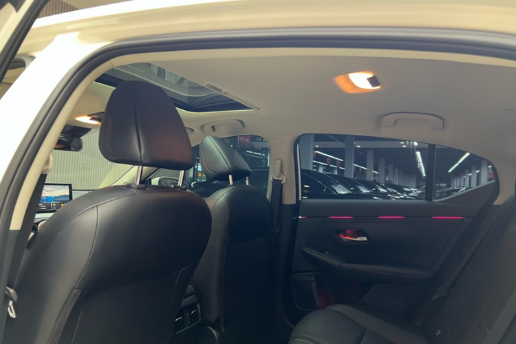 日产 轩逸 2023款 1.6L CVT悦享版中控内饰7006