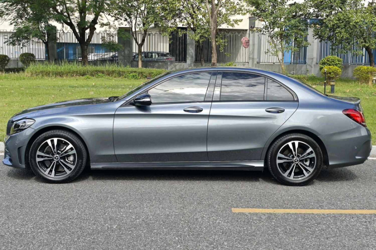 奔驰C级 2020款 C 260 运动版车身外观6003