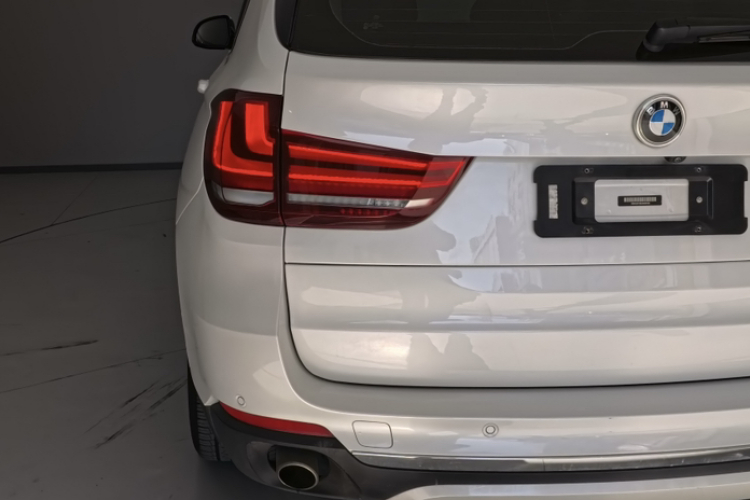 宝马X5(进口) 2018款 xDrive28i车身外观6009