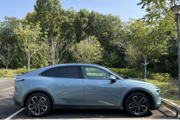 乐道L60 2024款 60kWh 后驱版车身外观6001