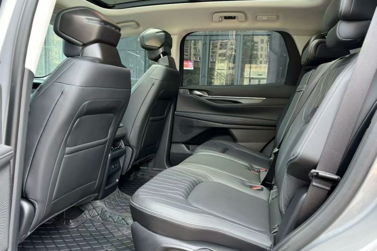 福特 2025款 锐界L 2.0T EcoBoost 两驱七座时尚型中控内饰7005