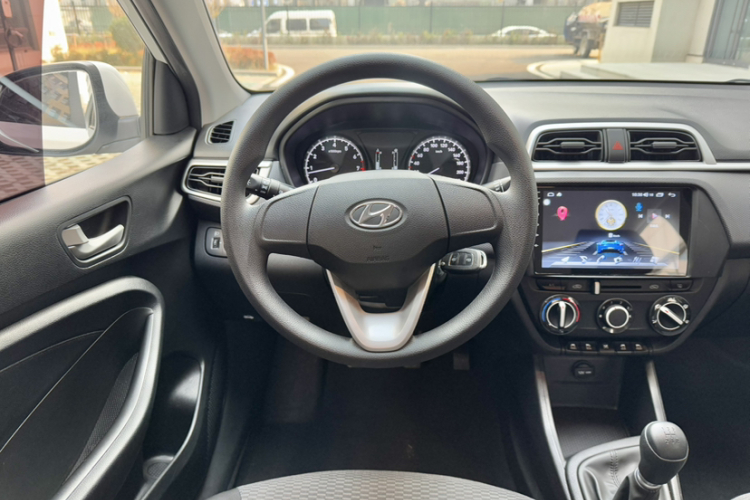 现代 瑞纳 2020款 1.4L 手动GL焕新版局部细节13