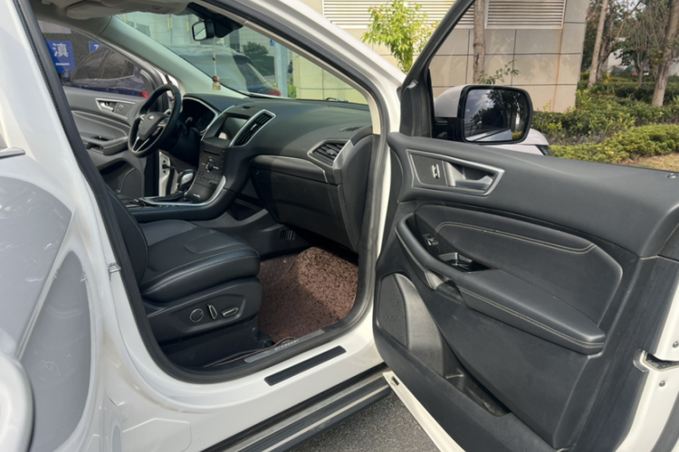 福特 锐界 2016款 EcoBoost 245 四驱尊锐型 7座中控内饰7003