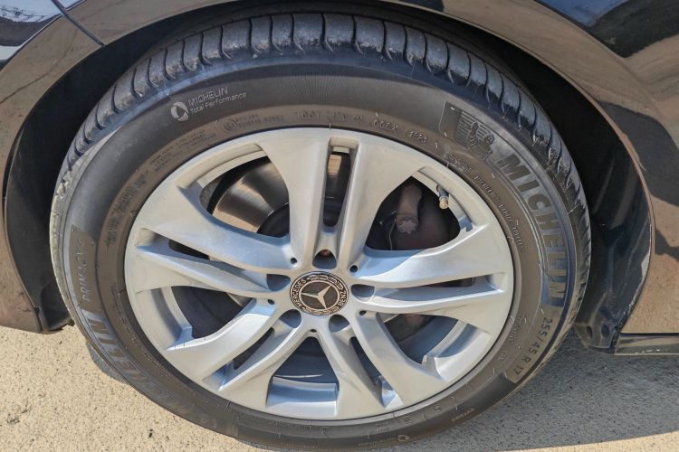 奔驰E级 2012款 E 300 L 时尚型车身外观6006