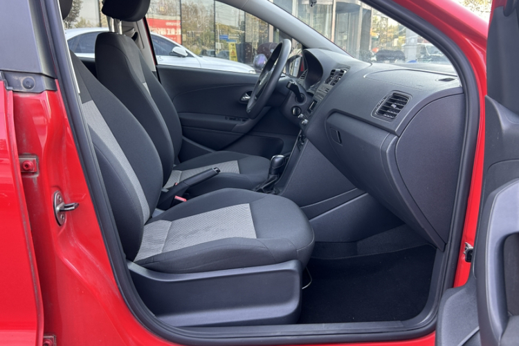 大众 Polo 2018款 1.5L 自动安驾型中控内饰7008