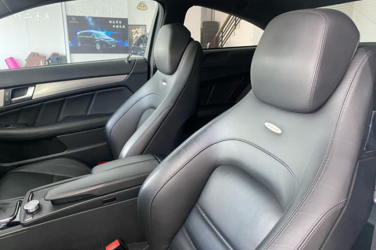 奔驰C级AMG 2012款 AMG C 63 Coupe 动感型中控内饰7008