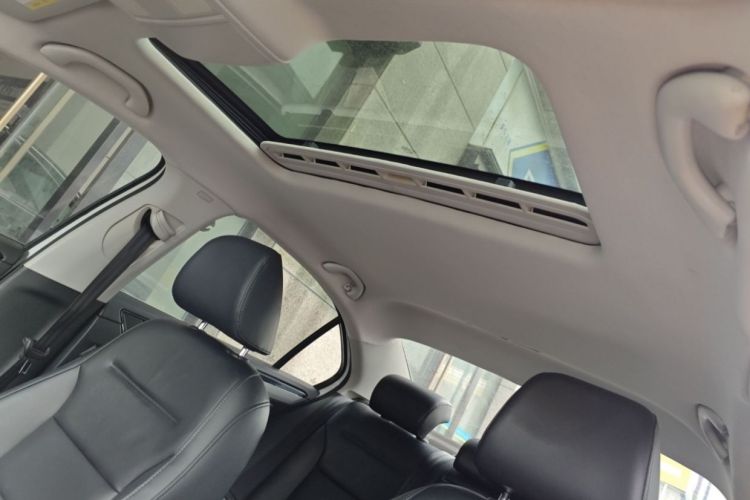 大众 速腾 2015款 230TSI 自动舒适型中控内饰7003