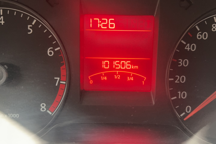 大众 桑塔纳 2013款 1.4L 手动风尚版中控内饰15