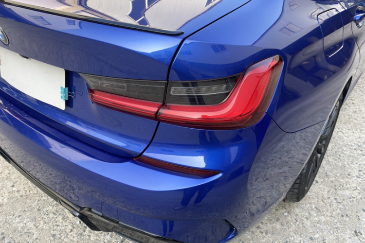 宝马3系 2020款 改款 325Li M运动曜夜套装车身外观6008