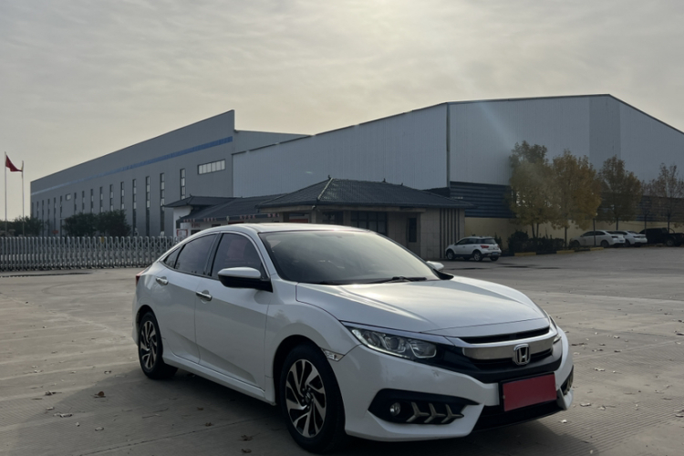 本田 思域 2016款 180TURBO CVT舒适版车身外观6002