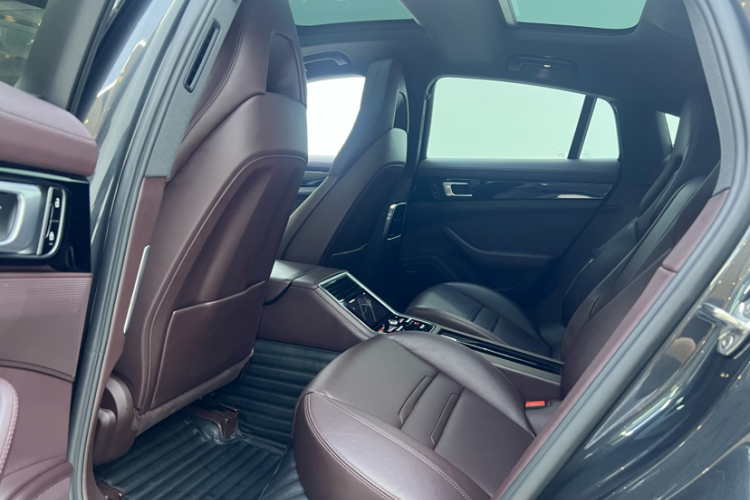 保时捷 2019款 Panamera 2.9T中控内饰7006