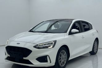 福特 福克斯 2021款 两厢 EcoBoost 180 自动锋潮型