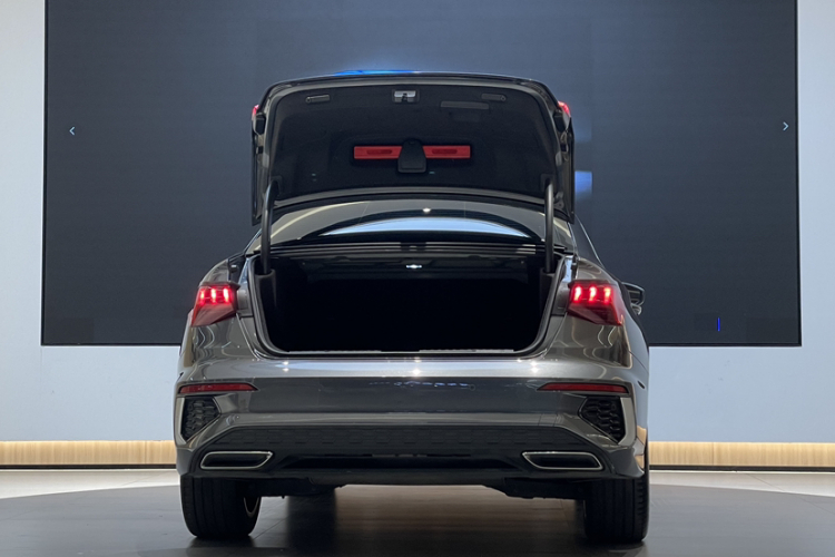 奥迪A3 2021款 A3L Limousine 35 TFSI 进取运动型车身外观6009