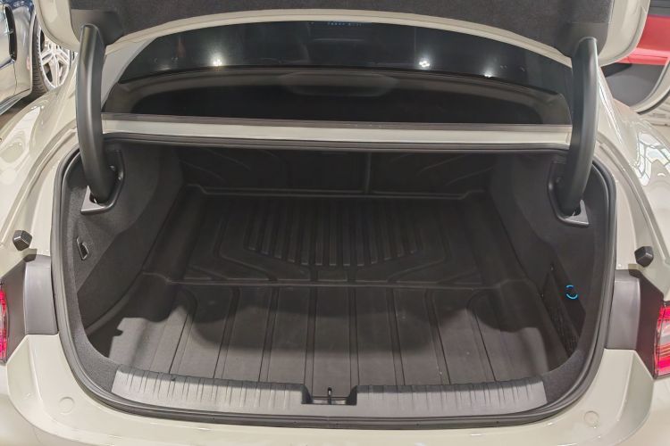 小米汽车 小米SU7 2024款 四驱超长续航高阶智驾Max版局部细节23