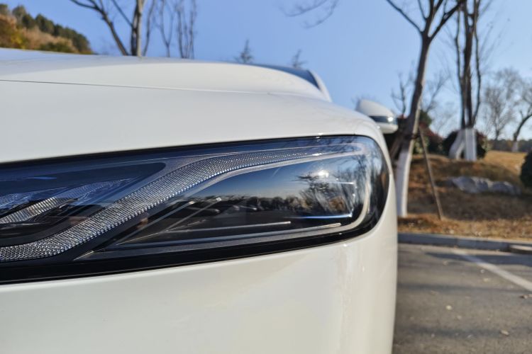 荣威D7 2023款 DMH 125km 超越版局部细节36