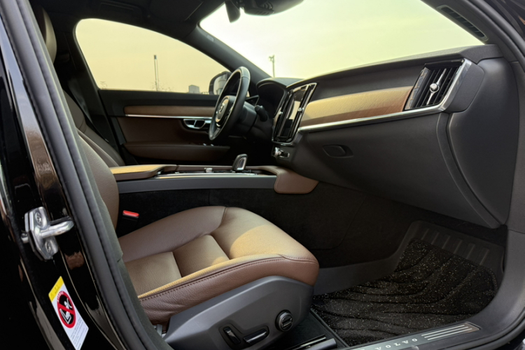 沃尔沃S90 2021款 B5 智逸豪华版局部细节23