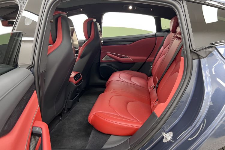 小米汽车 小米SU7 2024款 四驱超长续航高阶智驾Max版中控内饰7002