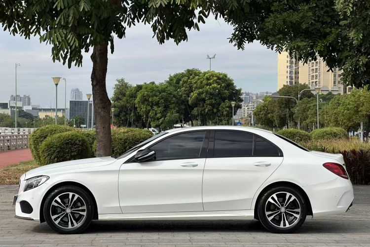 奔驰C级 2016款 C 200 运动版车身外观6008