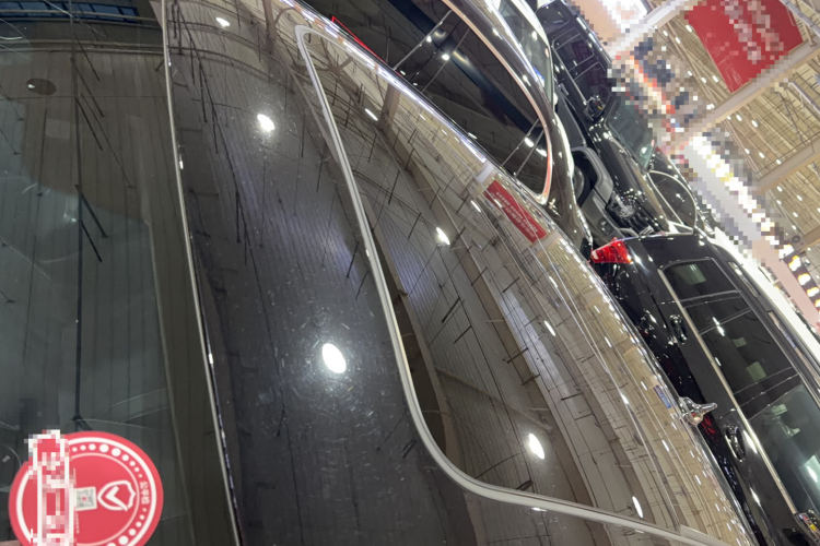 大众 帕萨特 2025款 出众款 380TSI 星空龙腾版局部细节57