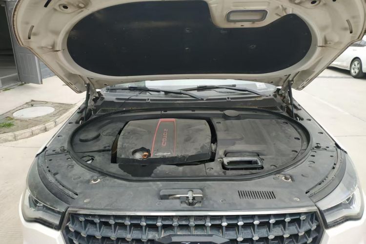 众泰T800 2018款 2.0T 自动尊贵智联型 7座局部细节24