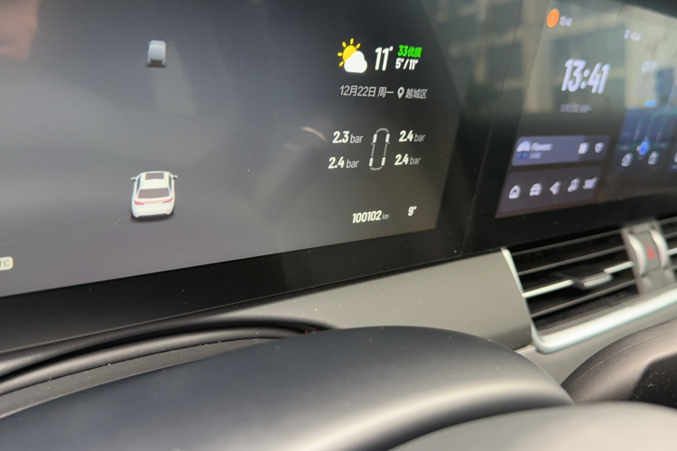 理想汽车 理想ONE 2021款 增程6座版中控内饰15