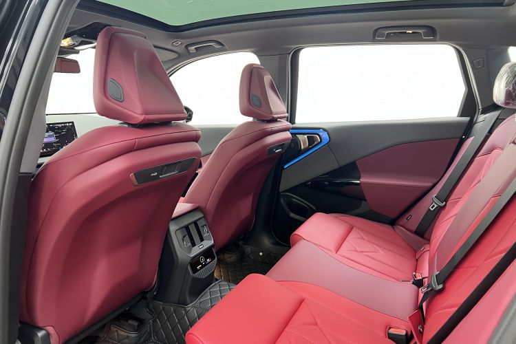 宝马X3 2025款 xDrive30L 领先型 M运动曜夜套装中控内饰7004