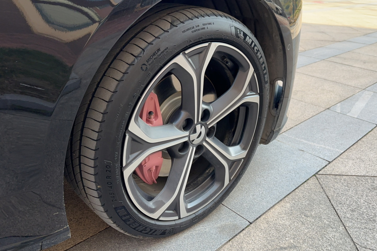 蔚来ET5T 2025款 75kWh Touring局部细节9004