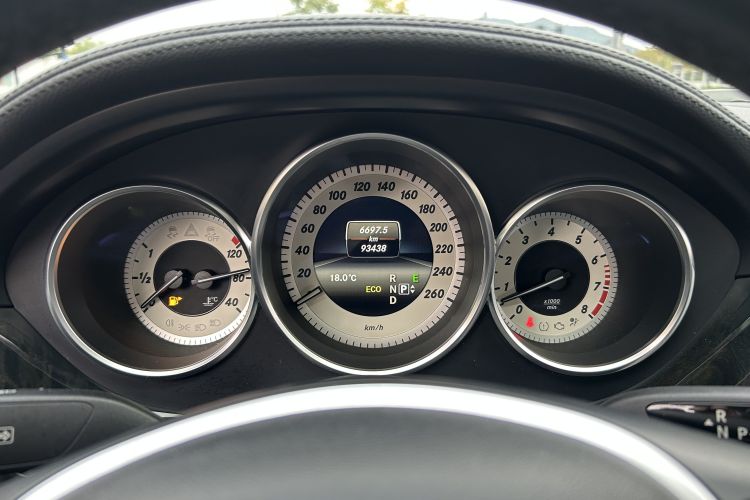 奔驰CLS 2012款 CLS 300 CGI中控内饰15