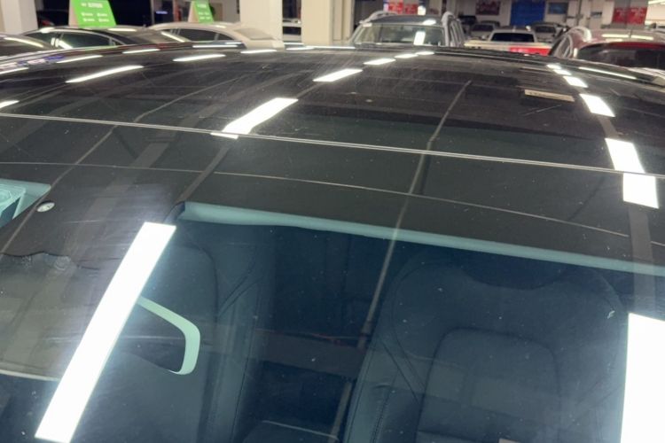 特斯拉 Model Y 2024款 长续航全轮驱动版车身外观6010