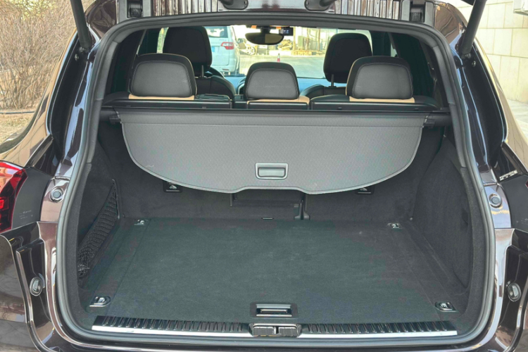 保时捷 2015款 Cayenne 3.0T中控内饰7010