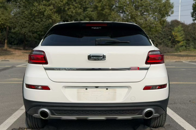 观致3 2016款 都市SUV 1.6T 自动致悦型车身外观6007