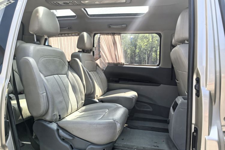 东风风行 菱智 2016款 M3 1.6L 7座豪华型 国IV中控内饰7007