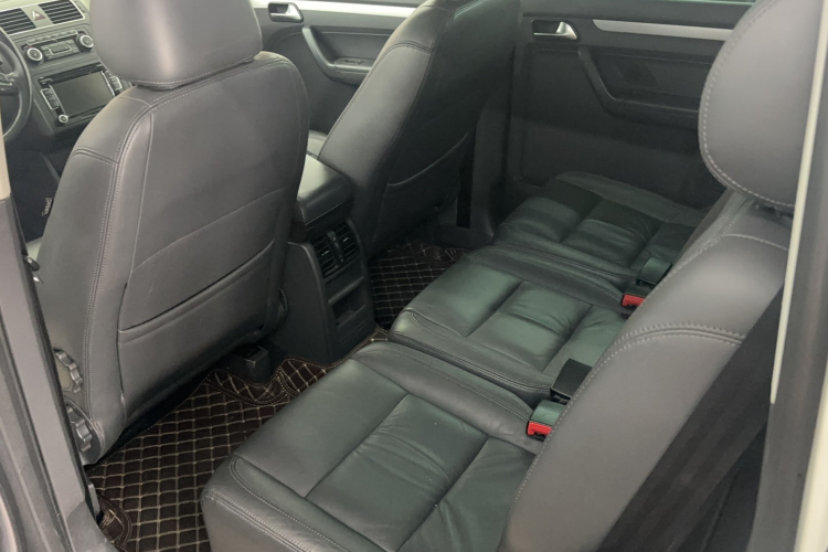 大众 途安 2015款 1.4T DSG豪华版5座中控内饰7002