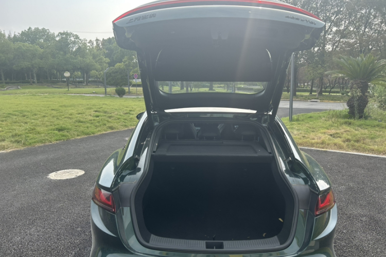 名爵 MG7 2023款 2.0T 自动Trophy+激擎耀世版车身外观6014