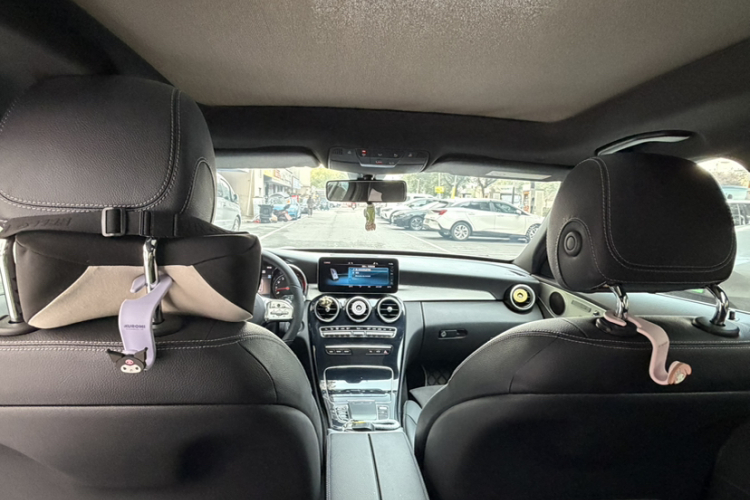 奔驰C级 2019款 C 260 运动版 4MATIC中控内饰7003