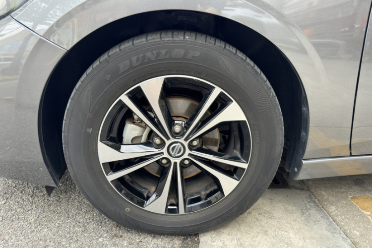 日产 轩逸 2021款 1.6L XL CVT智享版局部细节9002