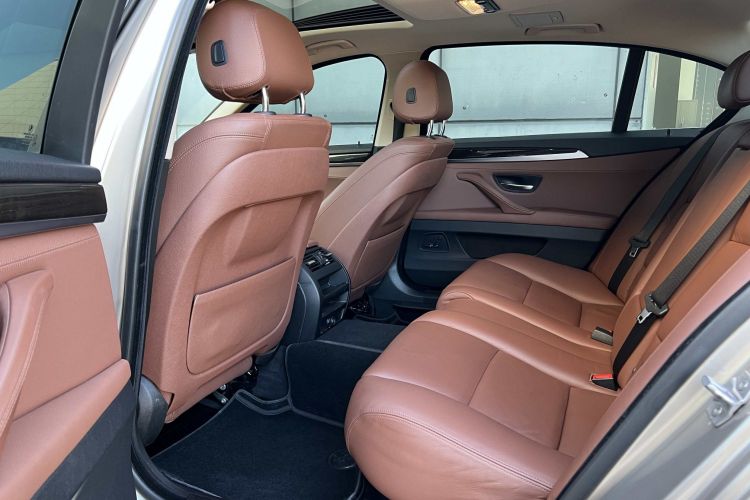 宝马5系 2017款 525Li 领先型中控内饰7004