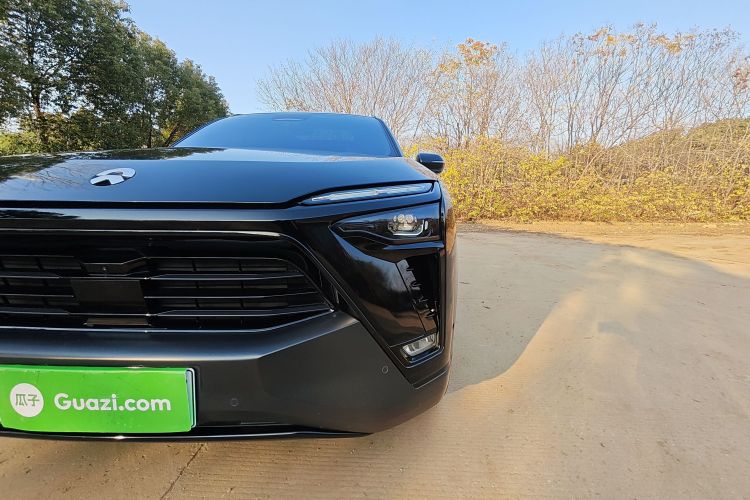 蔚来ES8 2020款 580KM 签名版 六座版车身外观6011