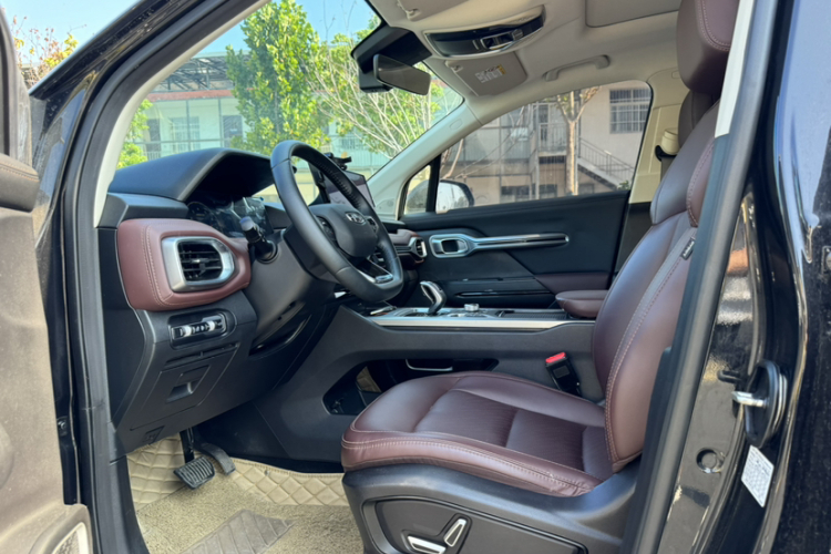 吉利汽车 豪越 2022款 1.8TD 自动尊贵型 7座车身外观6008