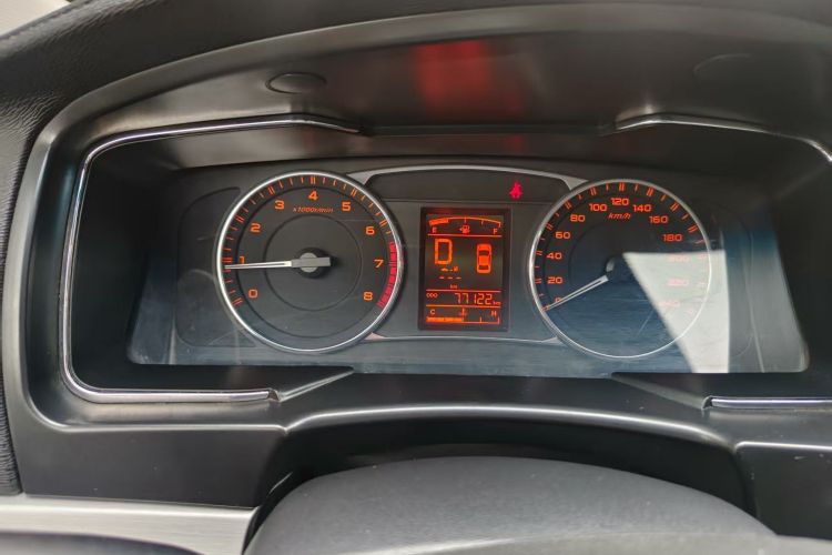 吉利汽车 远景 2017款 1.5L 自动幸福版中控内饰15