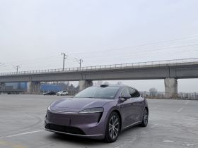 鸿蒙智行 智界R7 2024款 纯电 736km UItra